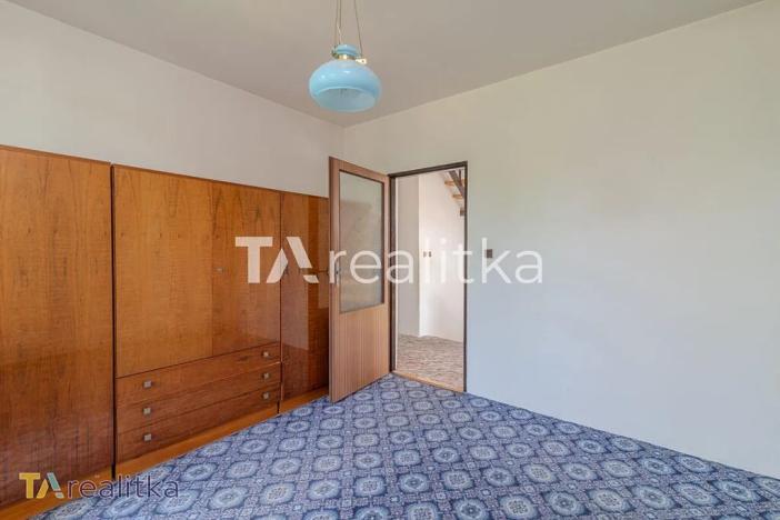 Prodej rodinného domu, Ženklava, 360 m2