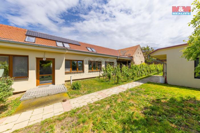 Prodej rodinného domu, Šumice, 263 m2