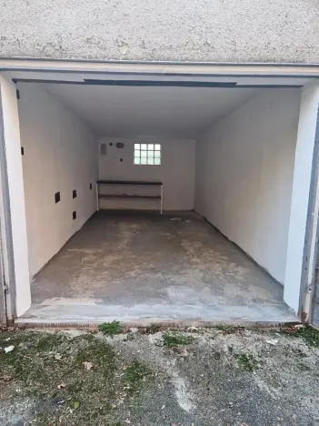 Prodej garáže, Jihlava, Březinova, 20 m2
