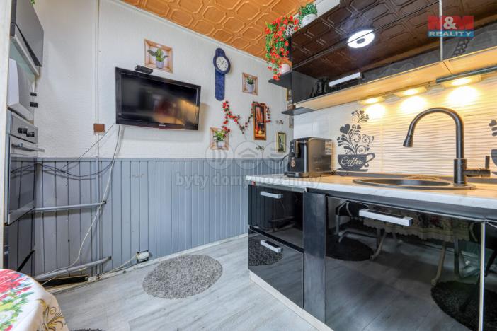 Prodej bytu 2+1, Bor, Sokolská, 55 m2