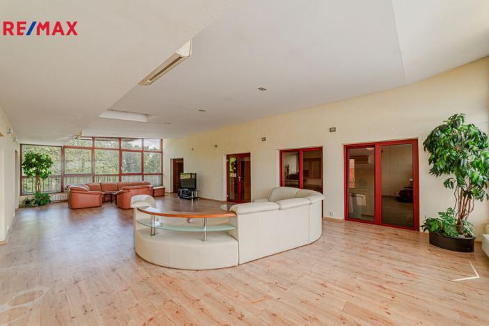 Prodej ubytování, Havířov - Šumbark, U Nádraží, 595 m2