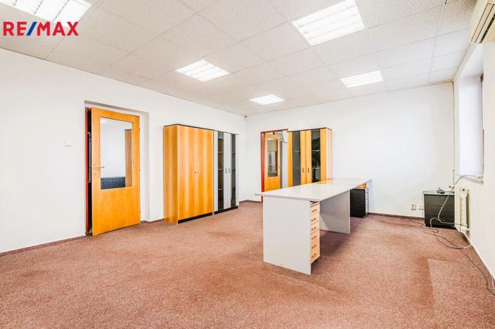 Prodej ubytování, Havířov - Šumbark, U Nádraží, 595 m2