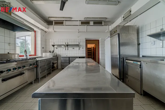 Prodej ubytování, Havířov - Šumbark, U Nádraží, 595 m2