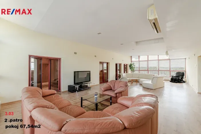 Prodej ubytování, Havířov - Šumbark, U Nádraží, 595 m2