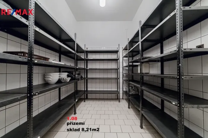 Prodej ubytování, Havířov - Šumbark, U Nádraží, 595 m2