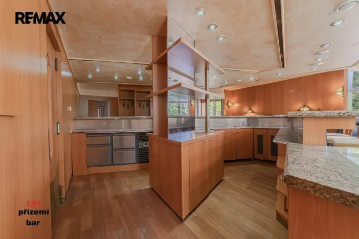 Prodej ubytování, Havířov - Šumbark, U Nádraží, 595 m2