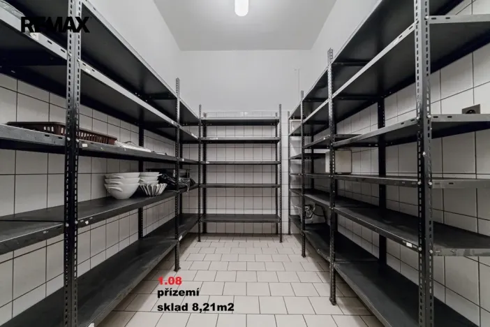 Prodej ubytování, Havířov - Šumbark, U Nádraží, 595 m2