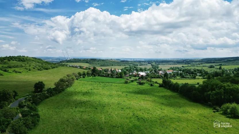 Prodej louky, Kadaň, 1427402 m2