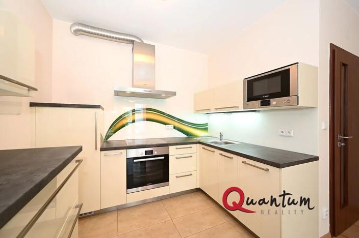 Pronájem bytu 2+kk, Praha - Bubeneč, Jednořadá, 65 m2
