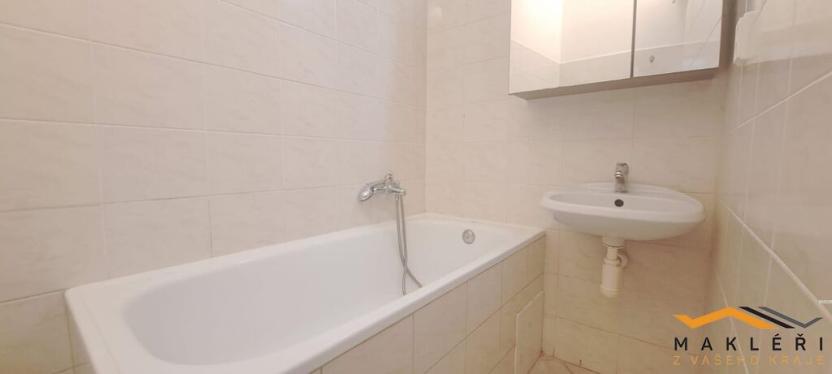 Pronájem bytu 2+kk, Jihlava, U Dvora, 53 m2