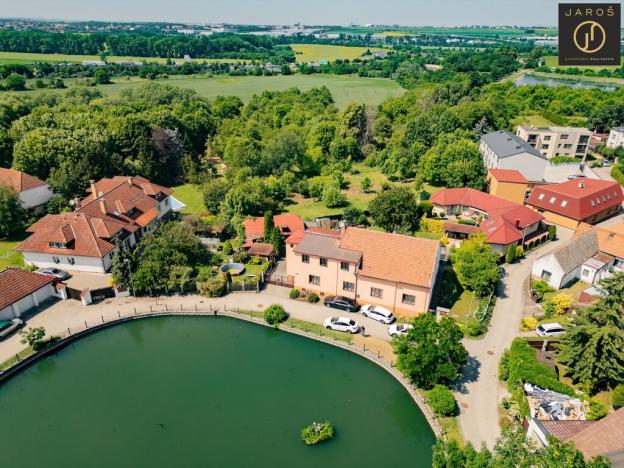 Prodej pozemku pro bydlení, Praha - Zličín, Lačnovská, 3248 m2