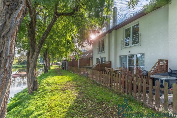 Prodej bytu 3+kk, Horoušany, Lipová, 114 m2