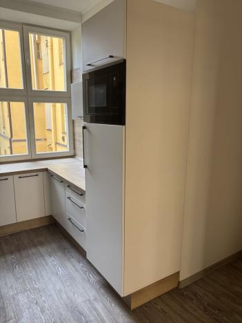 Pronájem bytu 1+kk, Praha - Nusle, Družstevní, 38 m2
