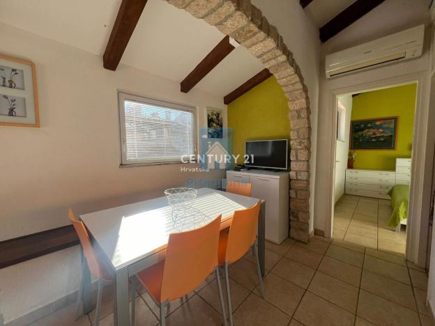 Prodej bytu 1+1, Červar-Porat,Chorvatsko, 38 m2
