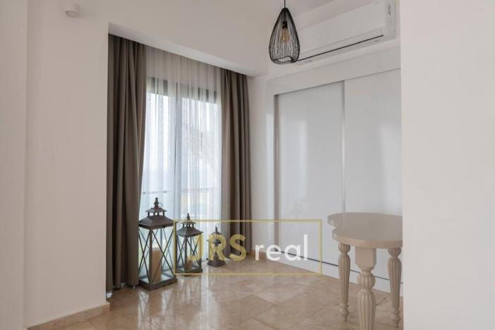 Prodej vily, Esentepe, Kypr, 200 m2