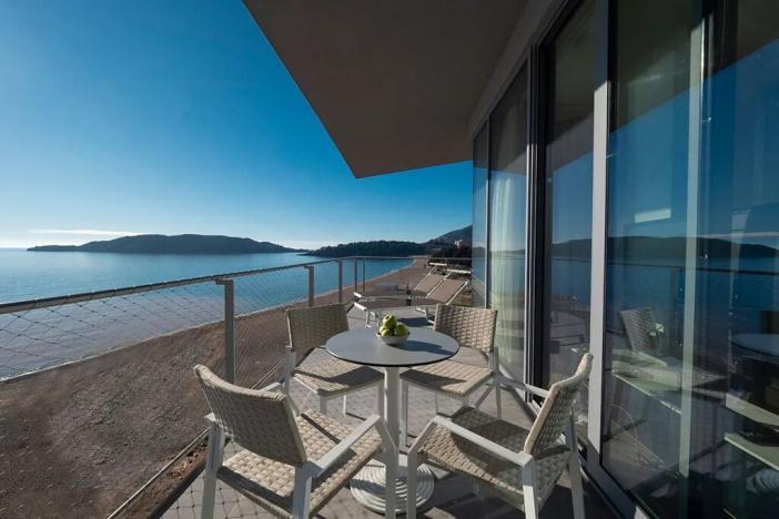 Prodej bytu 3+kk, Bečići, Černá Hora, 73 m2