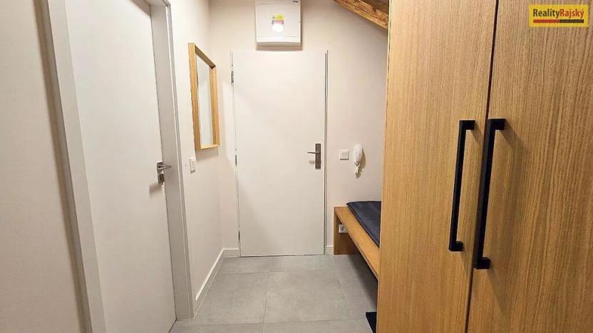 Prodej bytu 1+kk, Čachrov, 28 m2