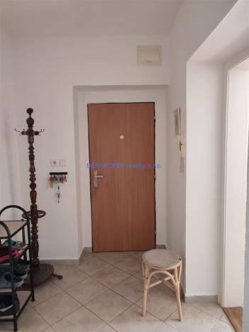 Pronájem bytu 2+1, Hradec Králové - Pražské Předměstí, Haškova, 60 m2