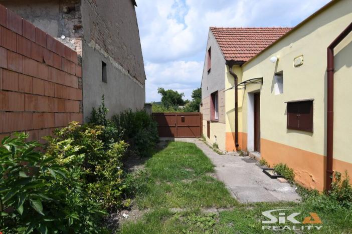 Prodej rodinného domu, Černčice, Čechova, 100 m2