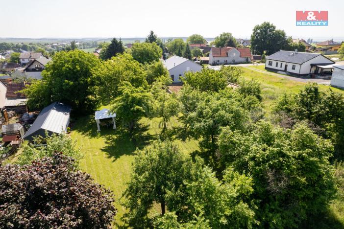 Prodej pozemku pro bydlení, Výrov - Hadačka, 1726 m2