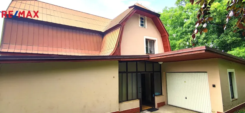 Prodej rodinného domu, Karlovice, 208 m2