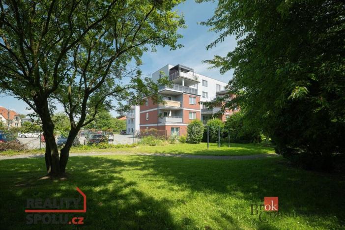Pronájem bytu 2+kk, Ostrava - Svinov, Stanislavského, 46 m2