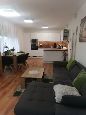 Pronájem bytu 2+kk, Odolena Voda, Pod Sokolákem, 57 m2