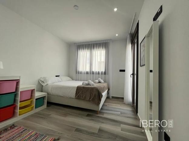 Prodej rodinného domu, Torrevieja, Španělsko, 196 m2