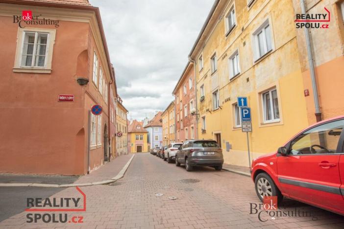 Prodej bytu 3+1, Cheb, Růžová, 63 m2
