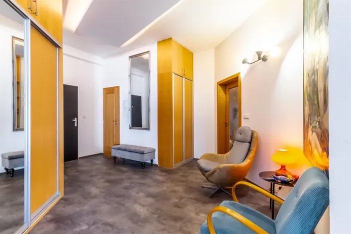 Prodej bytu 4+kk, Praha - Dolní Měcholupy, Za kovárnou, 215 m2