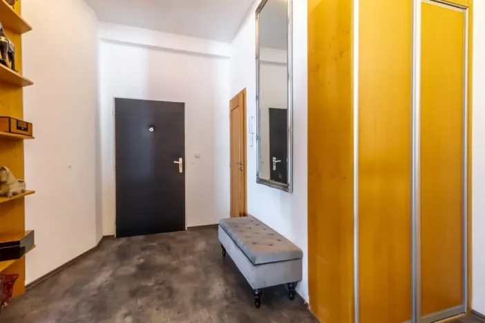 Prodej bytu 4+kk, Praha - Dolní Měcholupy, Za kovárnou, 215 m2