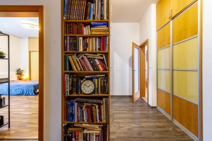 Prodej bytu 4+kk, Praha - Dolní Měcholupy, Za kovárnou, 215 m2