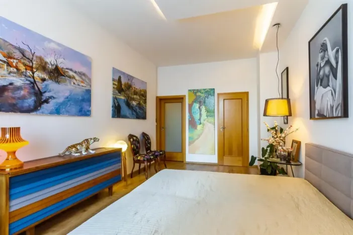 Prodej bytu 4+kk, Praha - Dolní Měcholupy, Za kovárnou, 215 m2