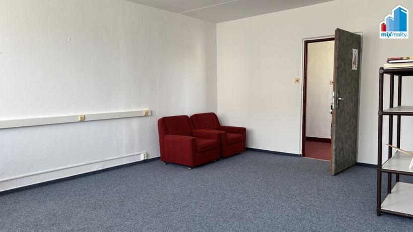 Pronájem kanceláře, Plzeň, Modřínová, 27 m2