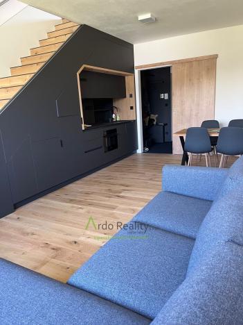 Prodej bytu 3+kk, Černá v Pošumaví, 64 m2