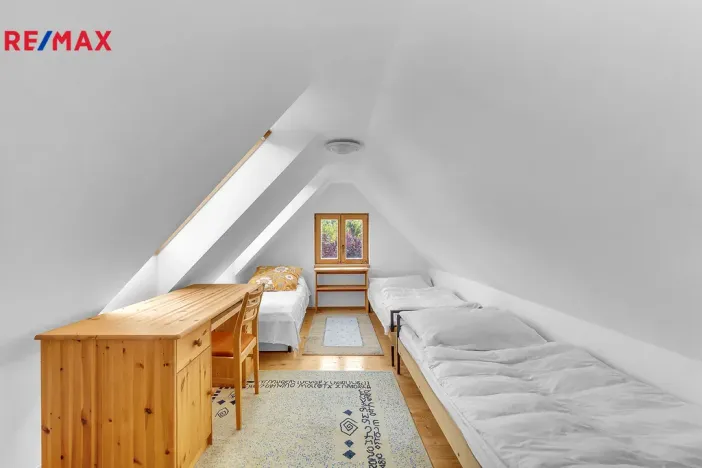 Prodej rodinného domu, Strážná, 382 m2