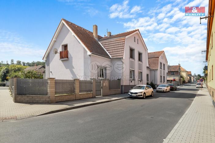 Pronájem bytu 1+kk, Kladno - Švermov, Svojsíkova, 27 m2