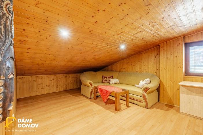 Prodej výrobních prostor, Halenkov, 753 m2