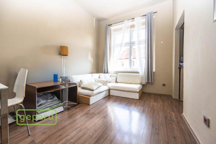 Pronájem bytu 1+1, Praha, U Uranie, 40 m2