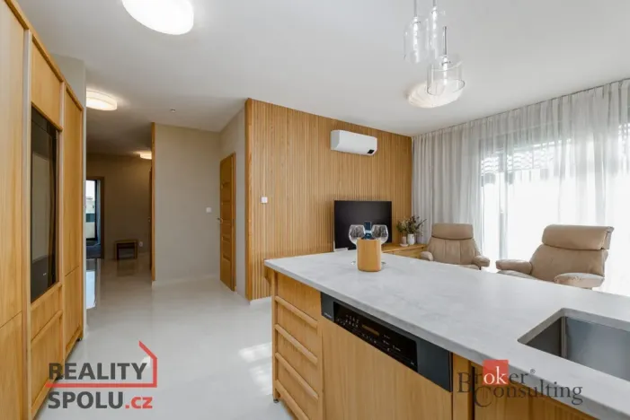 Prodej bytu 3+kk, Plzeň - Doudlevce, Heyrovského, 158 m2