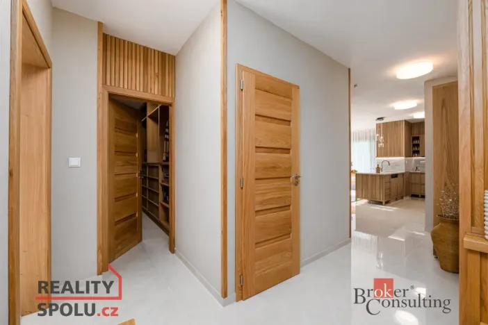 Prodej bytu 3+kk, Plzeň - Doudlevce, Heyrovského, 158 m2