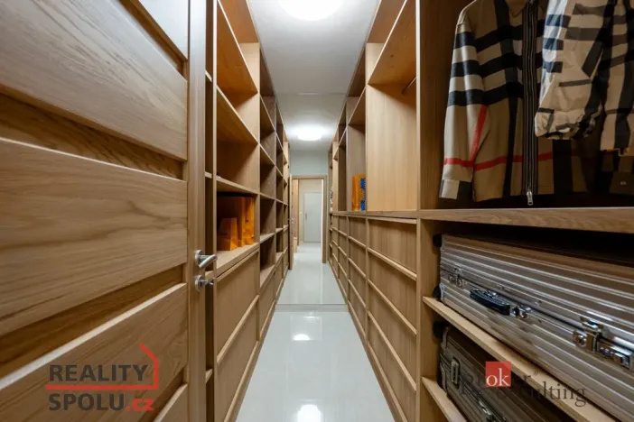 Prodej bytu 3+kk, Plzeň - Doudlevce, Heyrovského, 158 m2