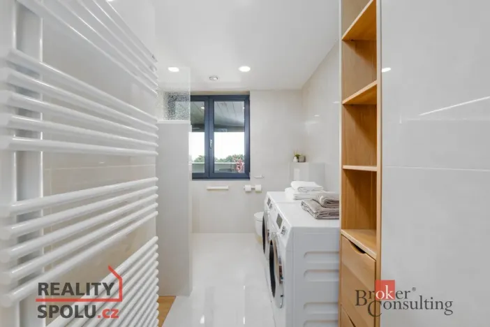 Prodej bytu 3+kk, Plzeň - Doudlevce, Heyrovského, 158 m2