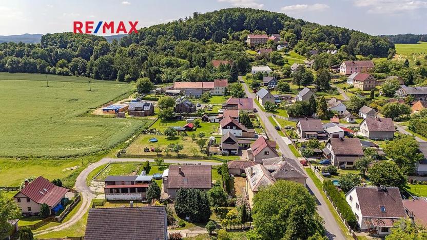 Prodej vícegeneračního domu, Doksy, 611 m2