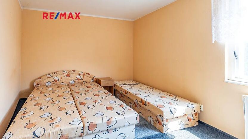 Prodej vícegeneračního domu, Doksy, 611 m2