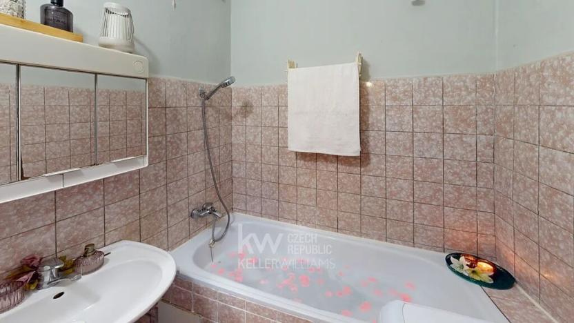 Prodej bytu 2+1, Mladá Boleslav, Laurinova, 65 m2