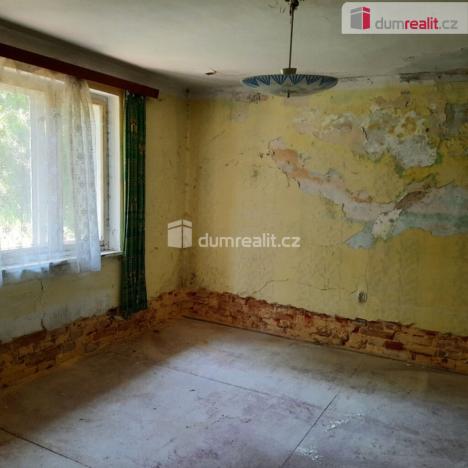 Prodej rodinného domu, Rovensko pod Troskami, Hrabalka, 154 m2