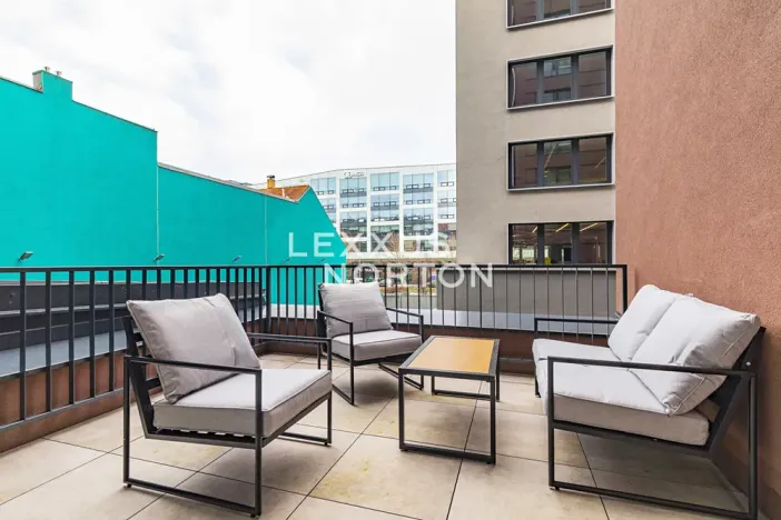 Pronájem bytu 2+kk, Praha - Karlín, Sokolovská, 52 m2