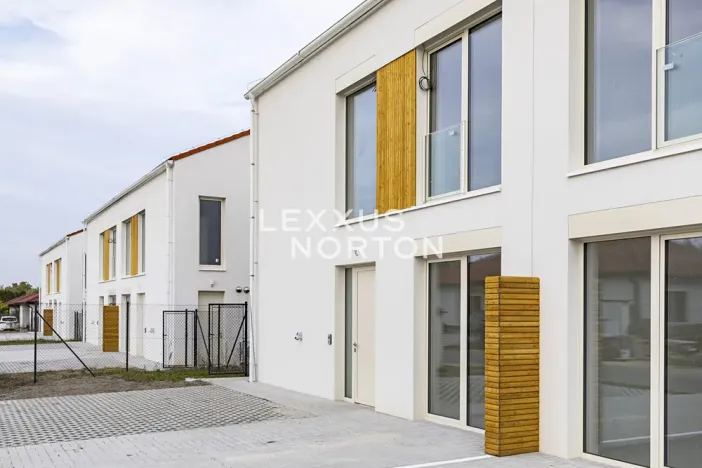 Prodej rodinného domu, Velvary, Svatojiřská, 194 m2