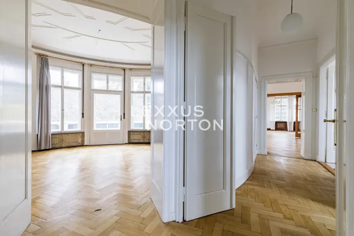 Pronájem bytu 6+kk a větší, Praha - Střešovice, Slunná, 246 m2